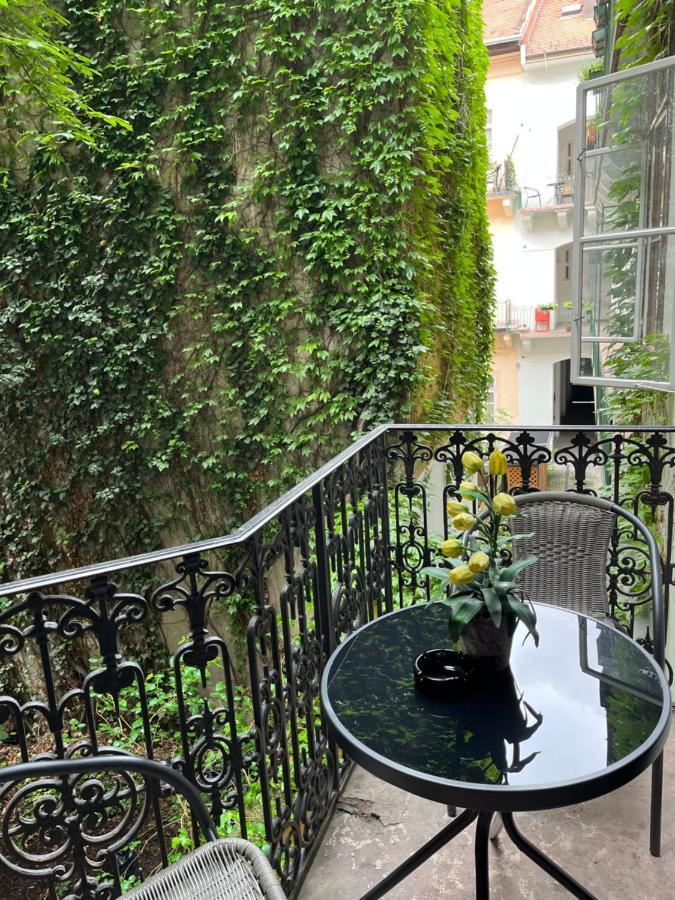 Pyvo Street Home With Balcony By Nw Budapeste Exterior foto